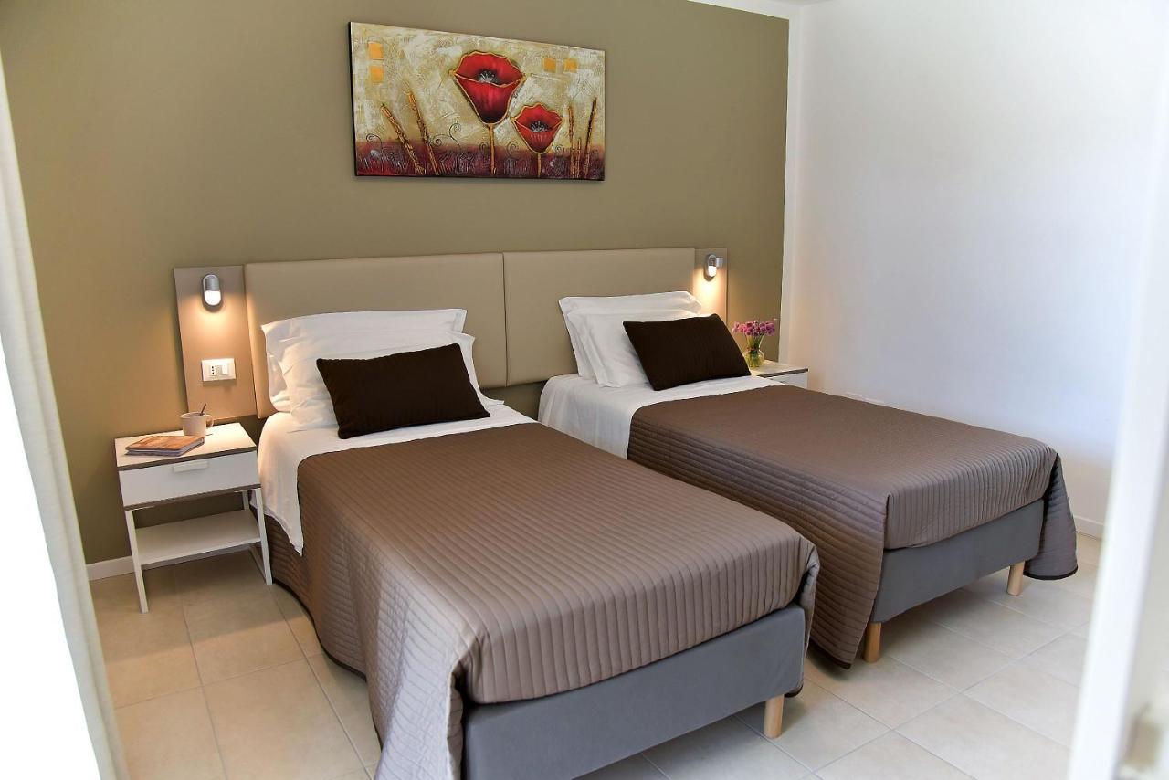 Garda Bloom Holiday Apartments Padenghe sul Garda Exteriér fotografie