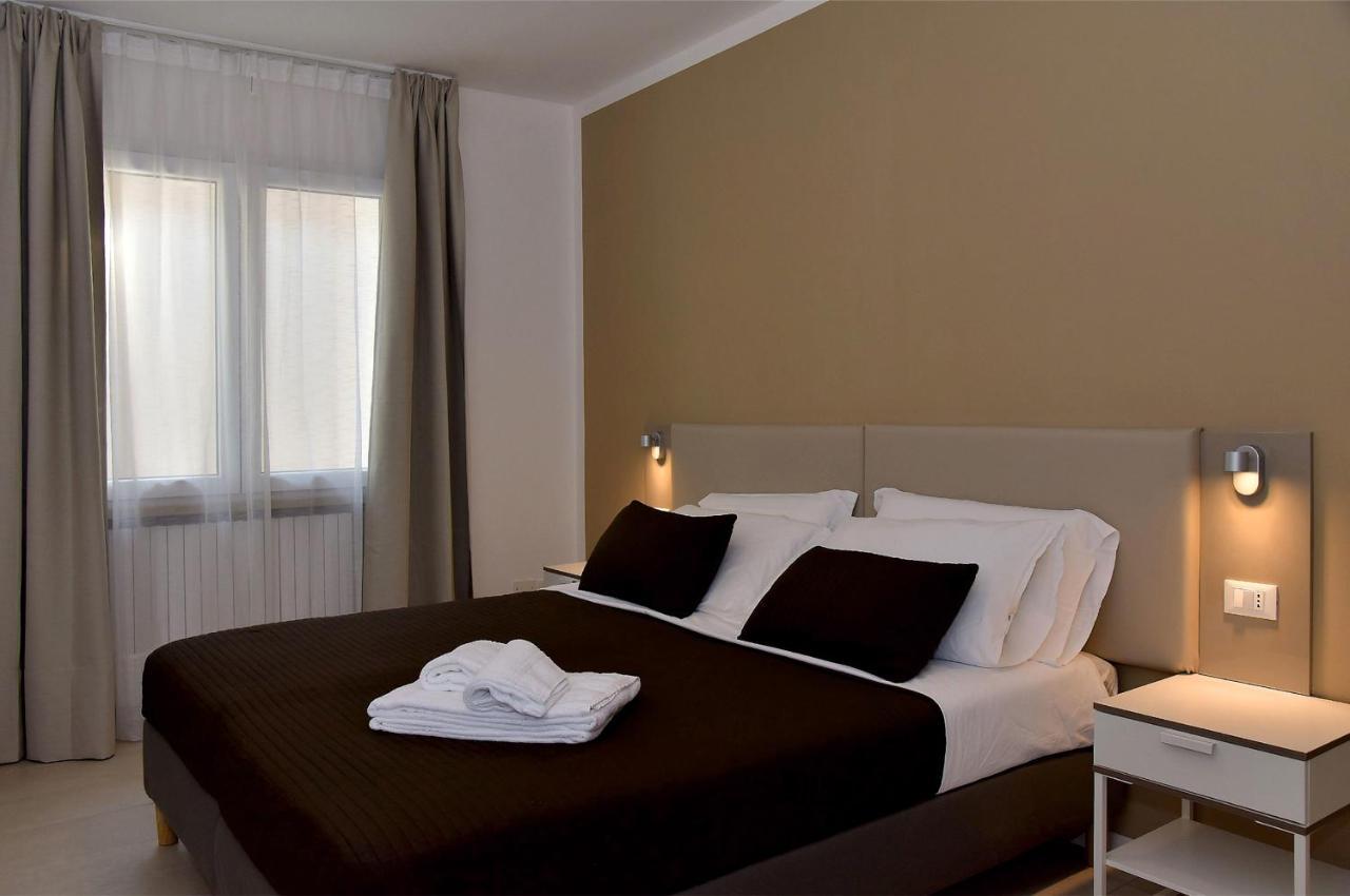 Garda Bloom Holiday Apartments Padenghe sul Garda Exteriér fotografie