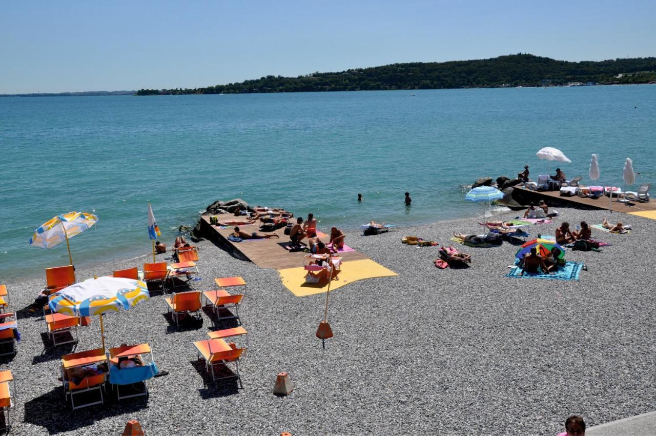 Garda Bloom Holiday Apartments Padenghe sul Garda Exteriér fotografie