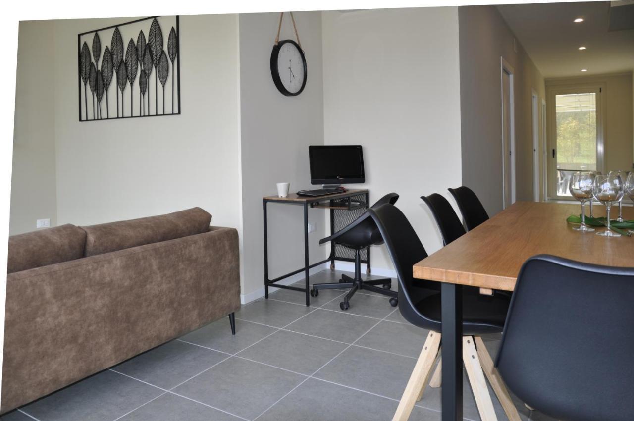 Garda Bloom Holiday Apartments Padenghe sul Garda Exteriér fotografie