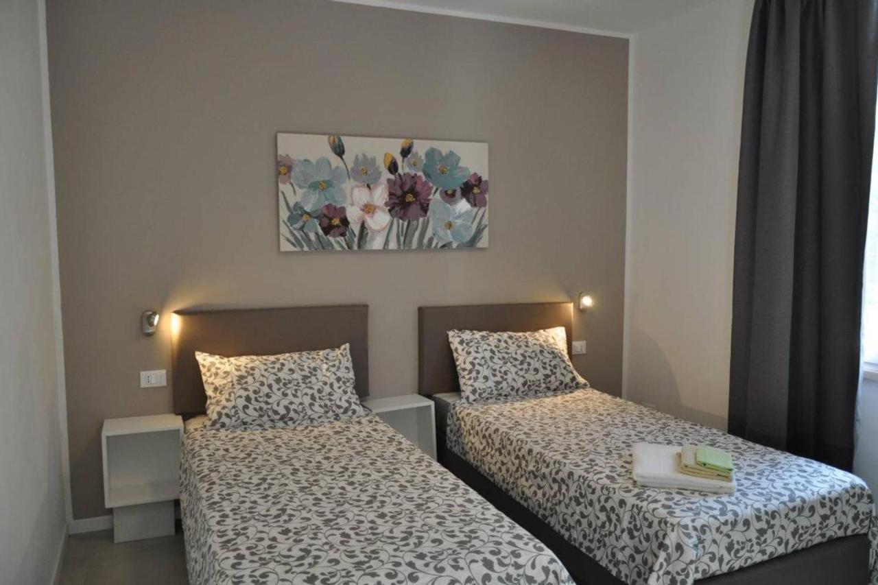 Garda Bloom Holiday Apartments Padenghe sul Garda Exteriér fotografie